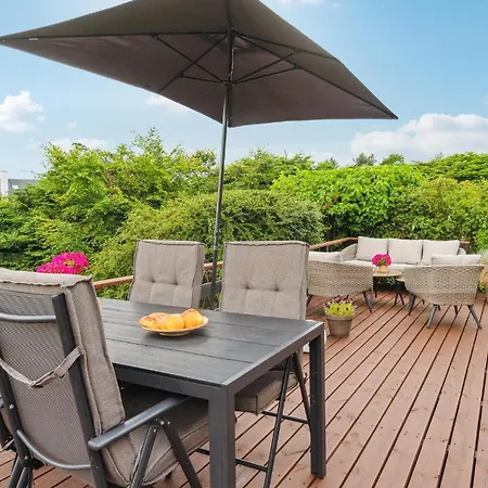 2 Bedroom Amazing In *