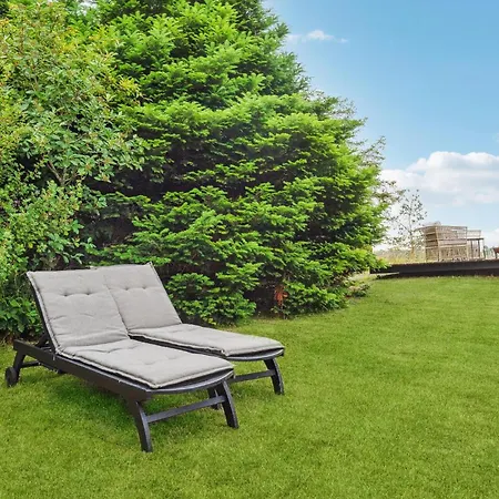 2 Bedroom Amazing In Ebeltoft